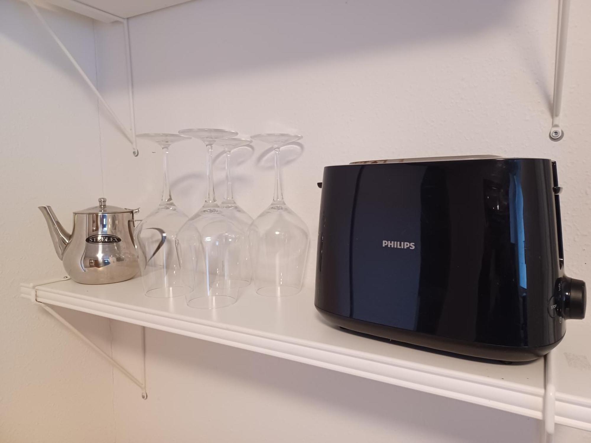 Kleine Galerie Apartment Fuer 3 Mit Kueche Kamin Netflix Parken Und Hofladen Steinhofel Exterior foto